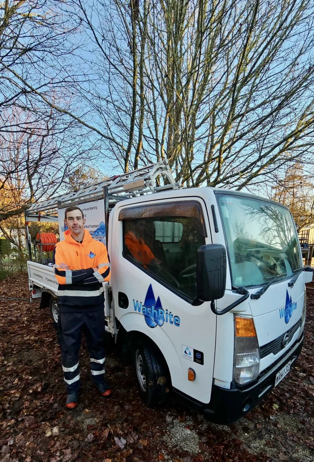 Our team helps homeowners and businesses remove mould, dirt and grime so their properties stay clean, protected and looking their best.